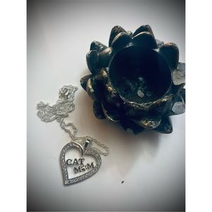 SILVER CAT Mom Sapphire Heart Necklace